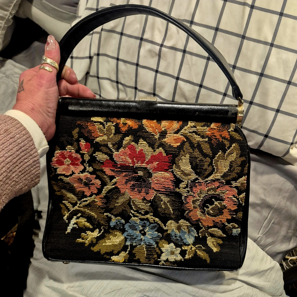 Vintage Floral Black Shoulder Bag